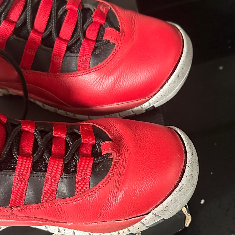 Air Jordan 9 RETRO BG red & black size 6Y or 8W with Box - Picture 9 of 9